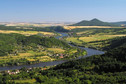 Úsek -  Litoměřice - Ústí nad Labem - údolí Labe - Porta Bohemica.jpg 